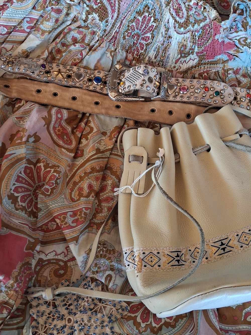 Vinyage Leather Embroidered Trim Satchel in Tan